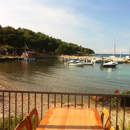 One Bedroom At 500 M Away From The With Sea View Balcony And Wifi Daire Murter